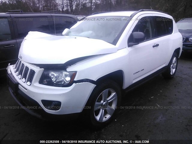 1C4NJCBB9ED570369 - 2014 JEEP COMPASS SPORT WHITE photo 2