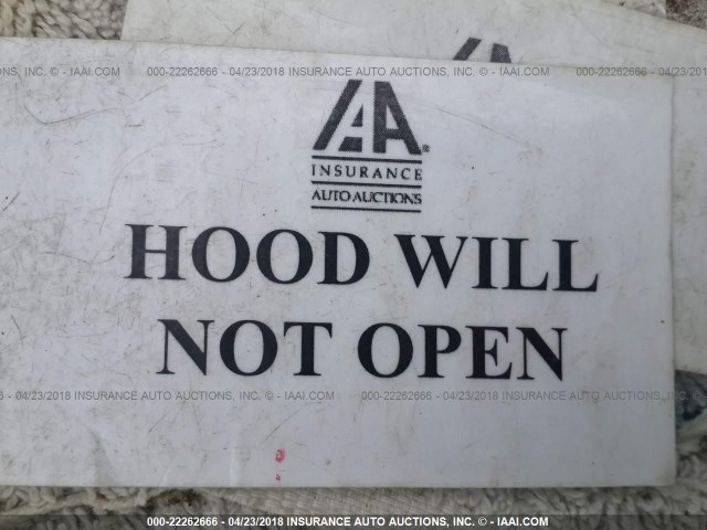 5TEGN92N52Z043913 - 2002 TOYOTA TACOMA DOUBLE CAB PRERUNNER SILVER photo 10