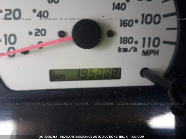 5TEGN92N52Z043913 - 2002 TOYOTA TACOMA DOUBLE CAB PRERUNNER SILVER photo 7