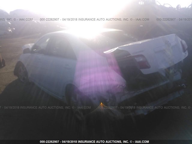 4T1BE46K18U791651 - 2008 TOYOTA CAMRY CE/LE/XLE/SE WHITE photo 3