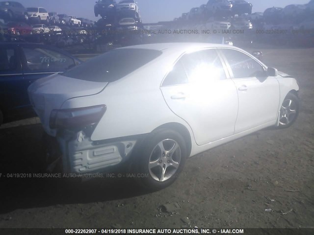4T1BE46K18U791651 - 2008 TOYOTA CAMRY CE/LE/XLE/SE WHITE photo 4