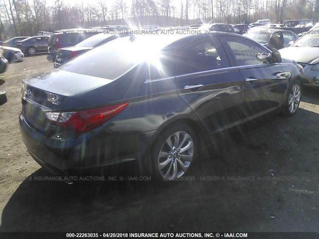 5NPEC4AB5CH478281 - 2012 HYUNDAI SONATA SE/LIMITED BLACK photo 4