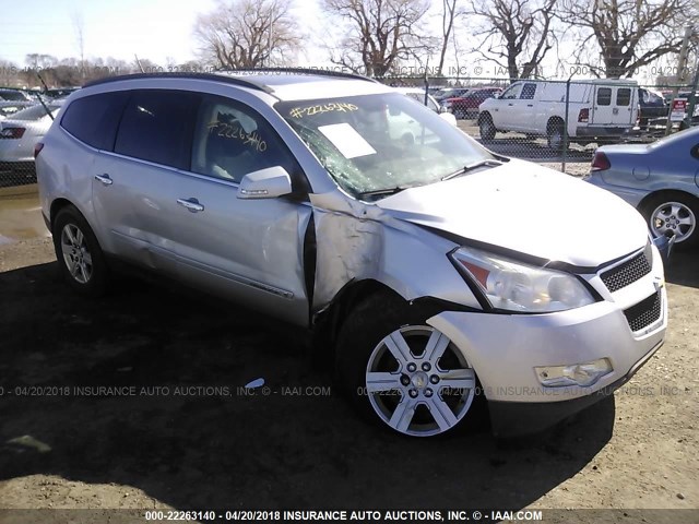 1GNEV23D39S111376 - 2009 CHEVROLET TRAVERSE LT SILVER photo 1