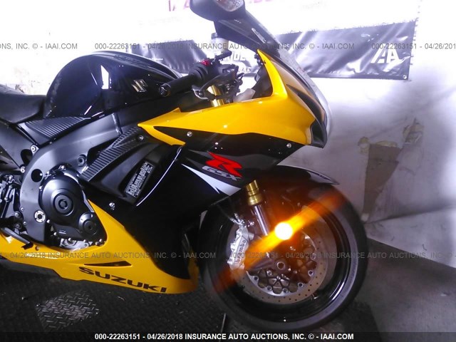 JS1GR7MA4H2101553 - 2017 SUZUKI GSX-R750 YELLOW photo 5