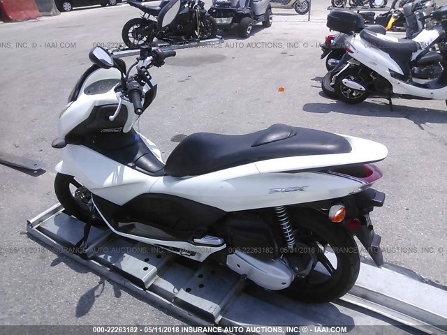 MLHJF2805B5002168 - 2011 HONDA PCX WHITE photo 3