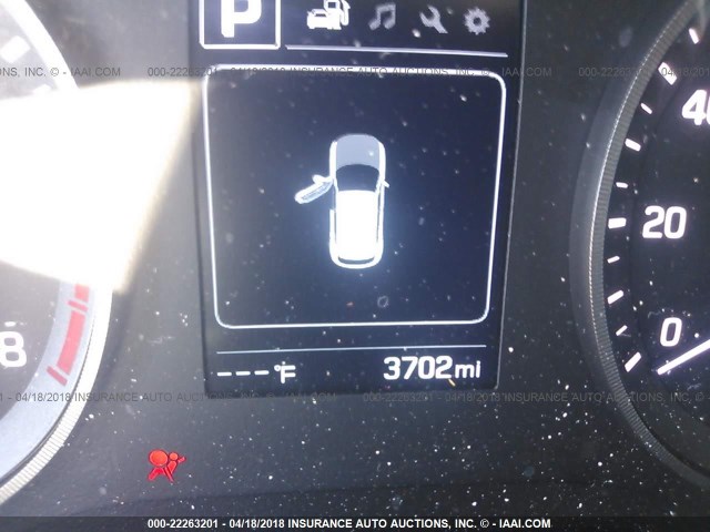 KM8J33A47HU432812 - 2017 HYUNDAI TUCSON LIMITED/SPORT AND ECO/SE WHITE photo 7