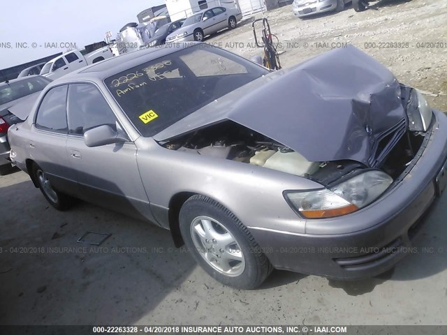 JT8VK13T0P0150341 - 1993 LEXUS ES 300 GOLD photo 1