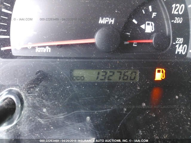 JTDBF32KX20011517 - 2002 TOYOTA CAMRY LE/XLE/SE ვერცხლისფერი ფოტო 7