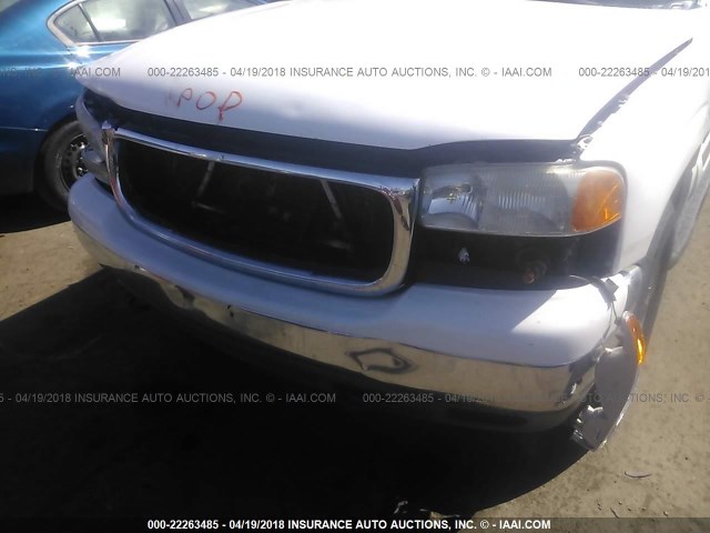 3GKFK16Z14G336066 - 2004 GMC YUKON XL K1500 WHITE photo 6