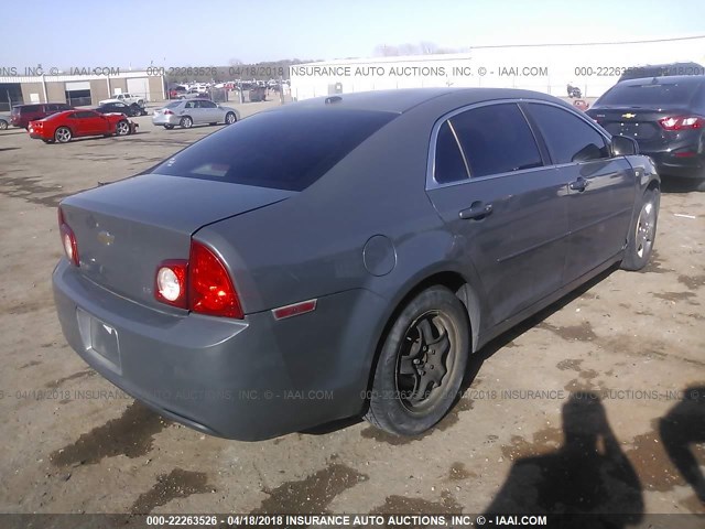 1G1ZG57B684237595 - 2008 CHEVROLET MALIBU LS GRAY photo 4
