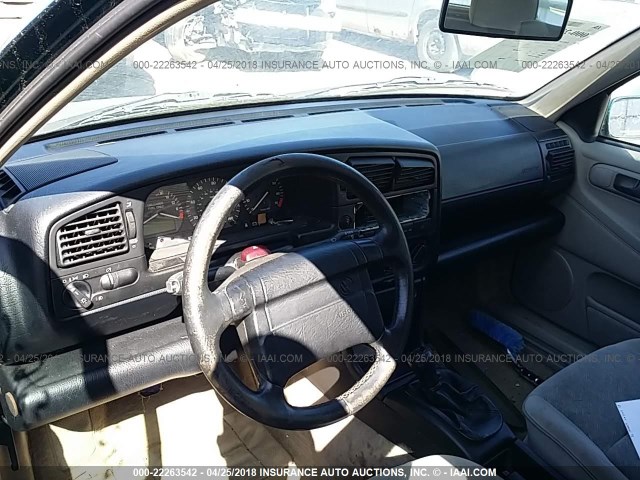 WVWFE83A2SE199914 - 1995 VOLKSWAGEN PASSAT GLX 绿色 照片 5