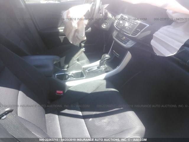 1HGCR2F56EA134628 - 2014 HONDA ACCORD SPORT Сұр фото 5