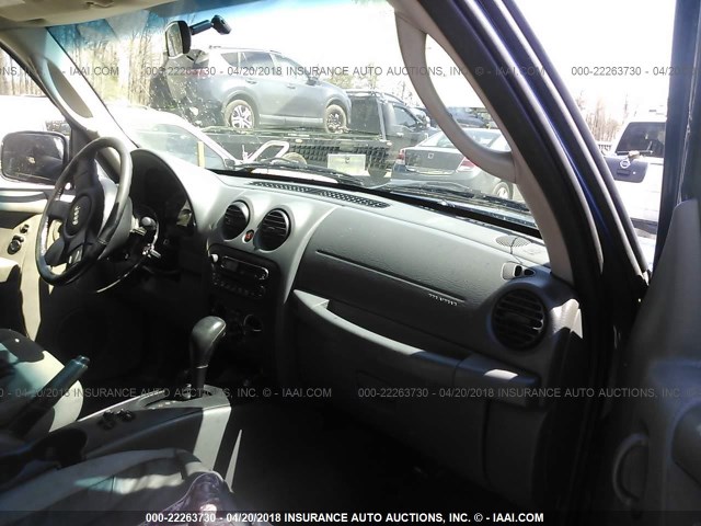 1J4GL48K05W595630 - 2005 JEEP LIBERTY SPORT 蓝色 照片 5