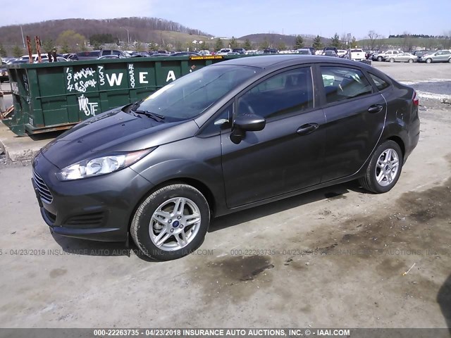 3FADP4BJ5HM132521 - 2017 FORD FIESTA SE GRAY photo 2