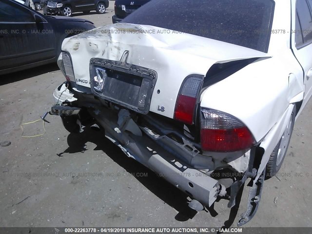 1LNHM86S04Y686154 - 2004 LINCOLN LS WHITE photo 6