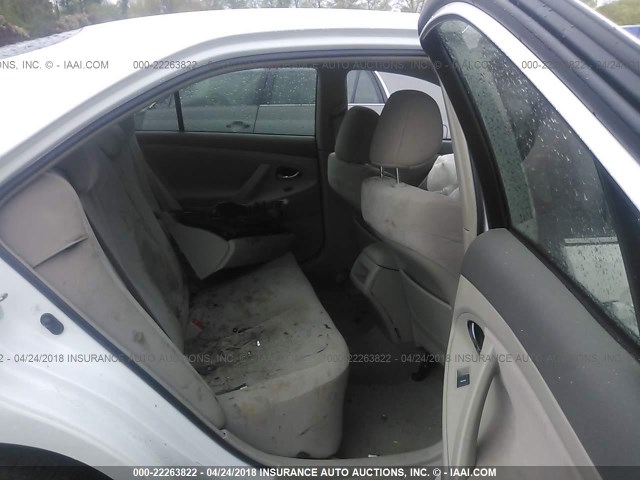 4T1BF3EK5BU712708 - 2011 TOYOTA CAMRY SE/LE/XLE WHITE photo 8