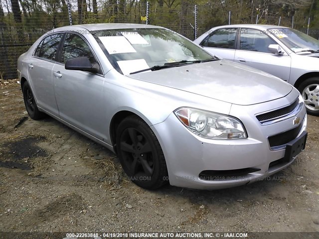 1G1ZB5EB3A4121018 - 2010 CHEVROLET MALIBU LS SILVER photo 1