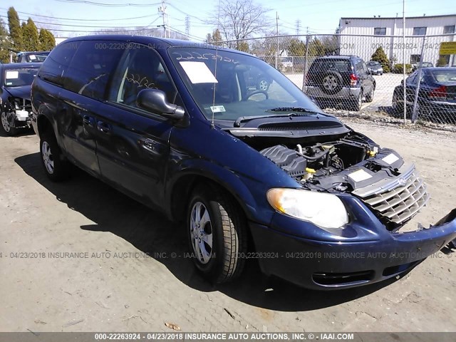 2C4GP44R55R420733 - 2005 CHRYSLER TOWN & COUNTRY LX BLUE photo 1