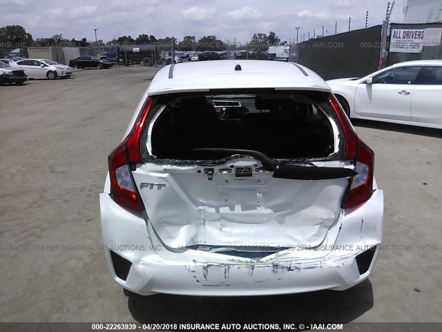 JHMGK5H59GX035643 - 2016 HONDA FIT LX WHITE photo 6