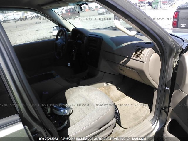 1FMZU62K04ZB43458 - 2004 FORD EXPLORER XLS/XLS SPORT BROWN photo 5