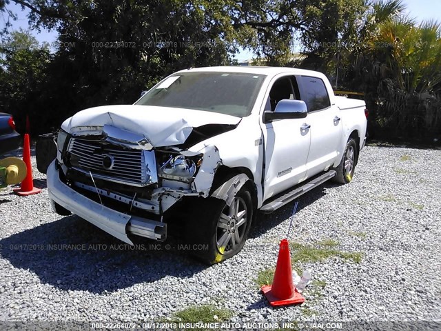 5TFFY5F10AX094289 - 2010 TOYOTA TUNDRA CREWMAX LIMITED WHITE photo 2