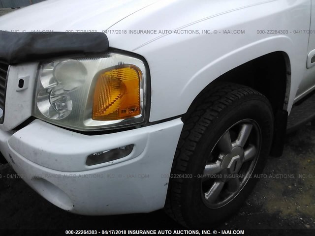 1GKDT13S852328830 - 2005 GMC ENVOY WHITE photo 6