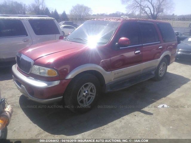 5LMPU28L0WLJ37940 - 1998 LINCOLN NAVIGATOR 红色 照片 2
