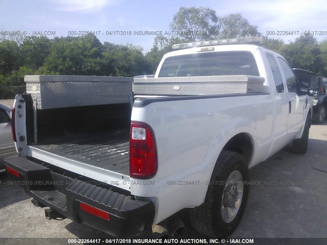 1FTSX20R48EE43197 - 2008 FORD F250 SUPER DUTY WHITE photo 4