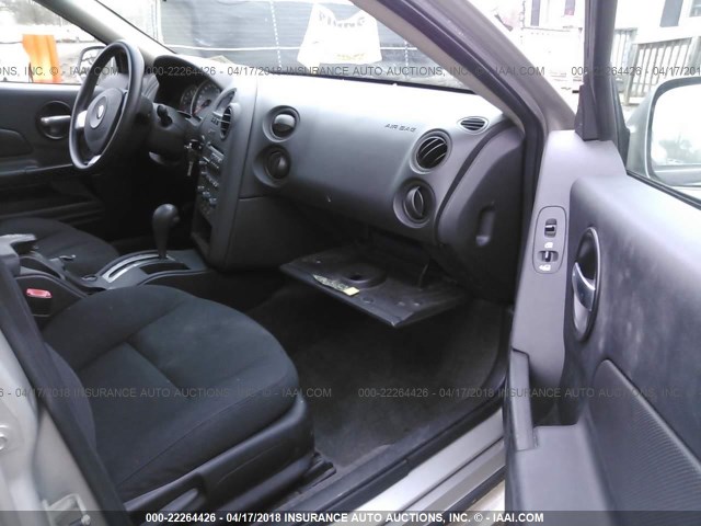 2G2WP552171121037 - 2007 PONTIAC GRAND PRIX Gümüş foto 5