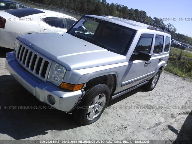 1J8HG48K56C252502 - 2006 JEEP COMMANDER SILVER photo 2