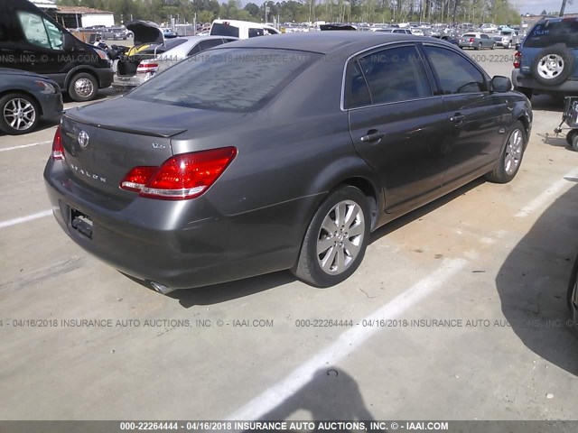 4T1BK36B36U083305 - 2006 TOYOTA AVALON XL/XLS/TOURING/LIMITED GRAY photo 4