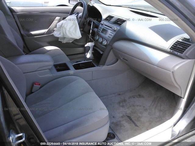 4T1BE46K07U146617 - 2007 TOYOTA CAMRY NEW GENERAT CE/LE/XLE/SE GRAY photo 5