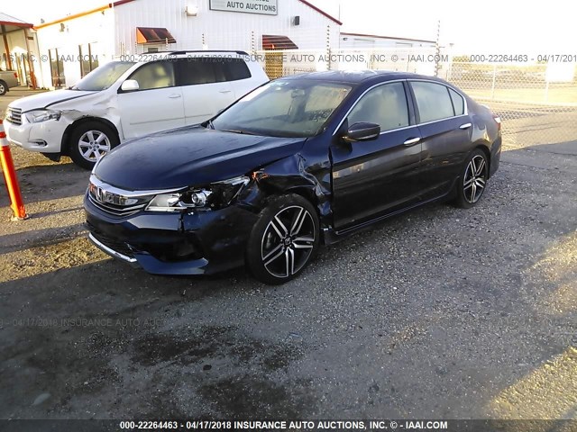 1HGCR2F57HA252756 - 2017 HONDA ACCORD SPORT Көк фото 2