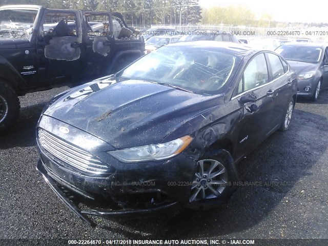 3FA6P0LU1HR286124 - 2017 FORD FUSION SE HYBRID BLACK photo 6