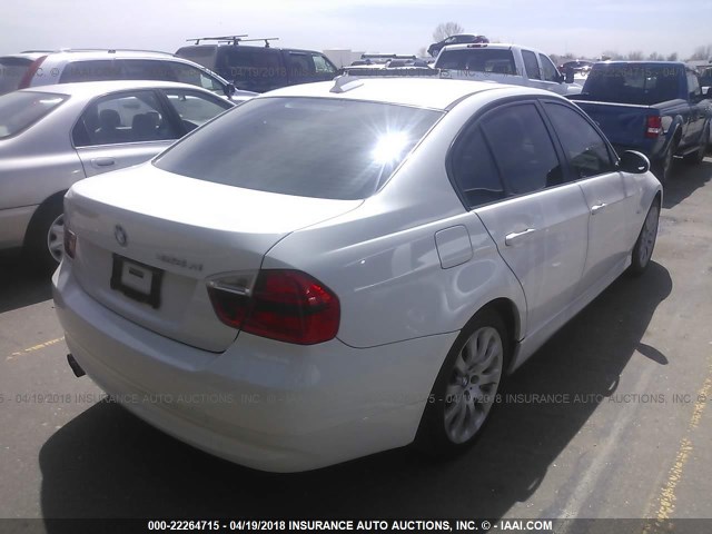 WBAVC93578K037925 - 2008 BMW 328 XI WHITE photo 4