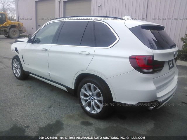 5UXKR0C58E0C25233 - 2014 BMW X5 XDRIVE35I WHITE photo 3