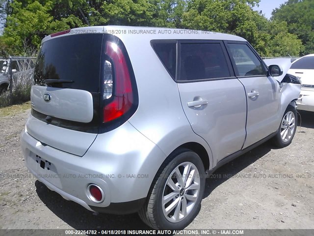 KNDJP3A57H7410549 - 2017 KIA SOUL + SILVER photo 4