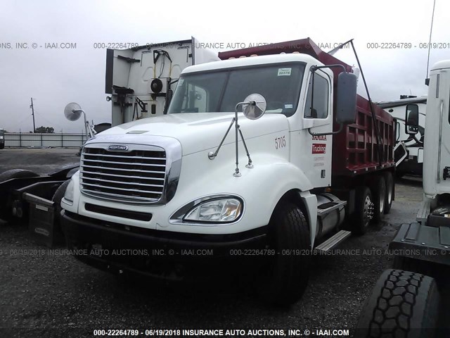 1FUJA6CG37LX75228 - 2007 FREIGHTLINER CONVENTIONAL COLUMBIA WHITE photo 2