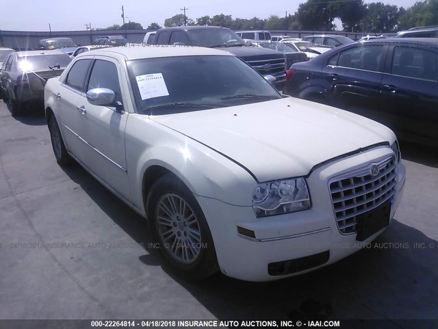 2C3CA4CD2AH216272 - 2010 CHRYSLER 300 TOURING WHITE photo 1