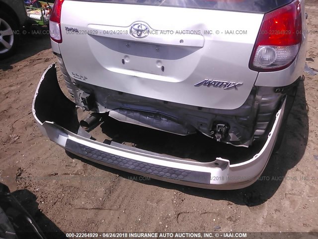 2T1KR32E63C107833 - 2003 TOYOTA COROLLA MATRIX XR SILVER photo 6