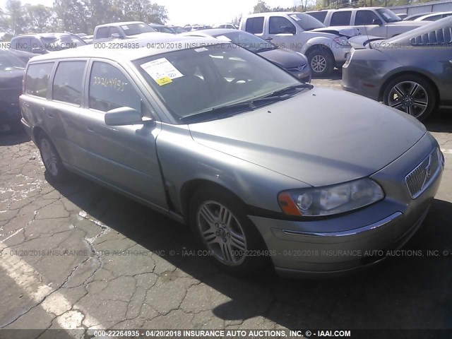 YV1SW592762585420 - 2006 VOLVO V70 2.5T GREEN photo 1