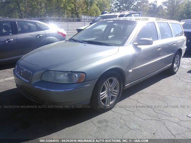 YV1SW592762585420 - 2006 VOLVO V70 2.5T GREEN photo 2