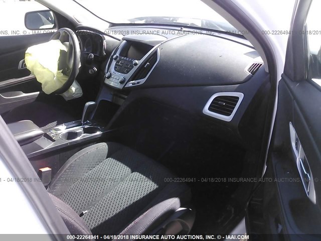 2GKALMEK2F6389578 - 2015 GMC TERRAIN SLE WHITE photo 5