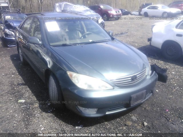 4T1BF30KX5U091980 - 2005 TOYOTA CAMRY LE/XLE/SE GREEN photo 1