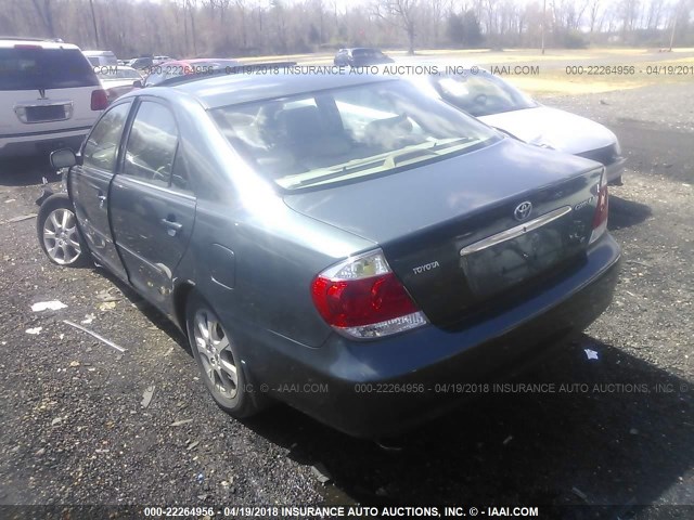 4T1BF30KX5U091980 - 2005 TOYOTA CAMRY LE/XLE/SE GREEN photo 3