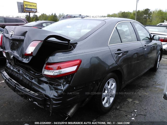 4T1BF3EK2BU165381 - 2011 TOYOTA CAMRY SE/LE/XLE 灰色 照片 4