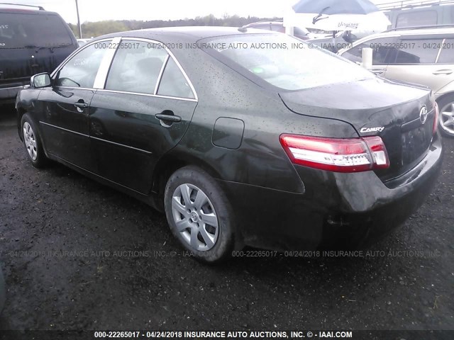 4T4BF3EK0AR021378 - 2010 TOYOTA CAMRY SE/LE/XLE GREEN photo 3