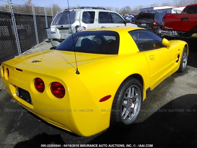 1G1YY12S845113406 - 2004 CHEVROLET CORVETTE Z06 YELLOW photo 4