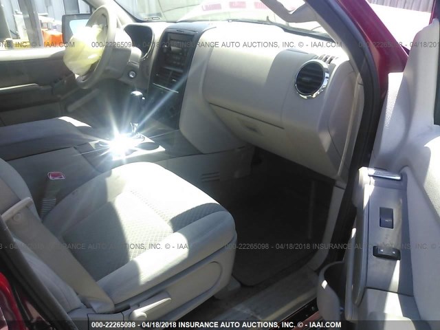 1FMEU62E86UA01349 - 2006 FORD EXPLORER XLS BURGUNDY photo 5