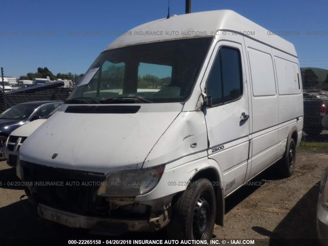 WD0PD644755789249 - 2005 DODGE SPRINTER 2500 WHITE photo 2